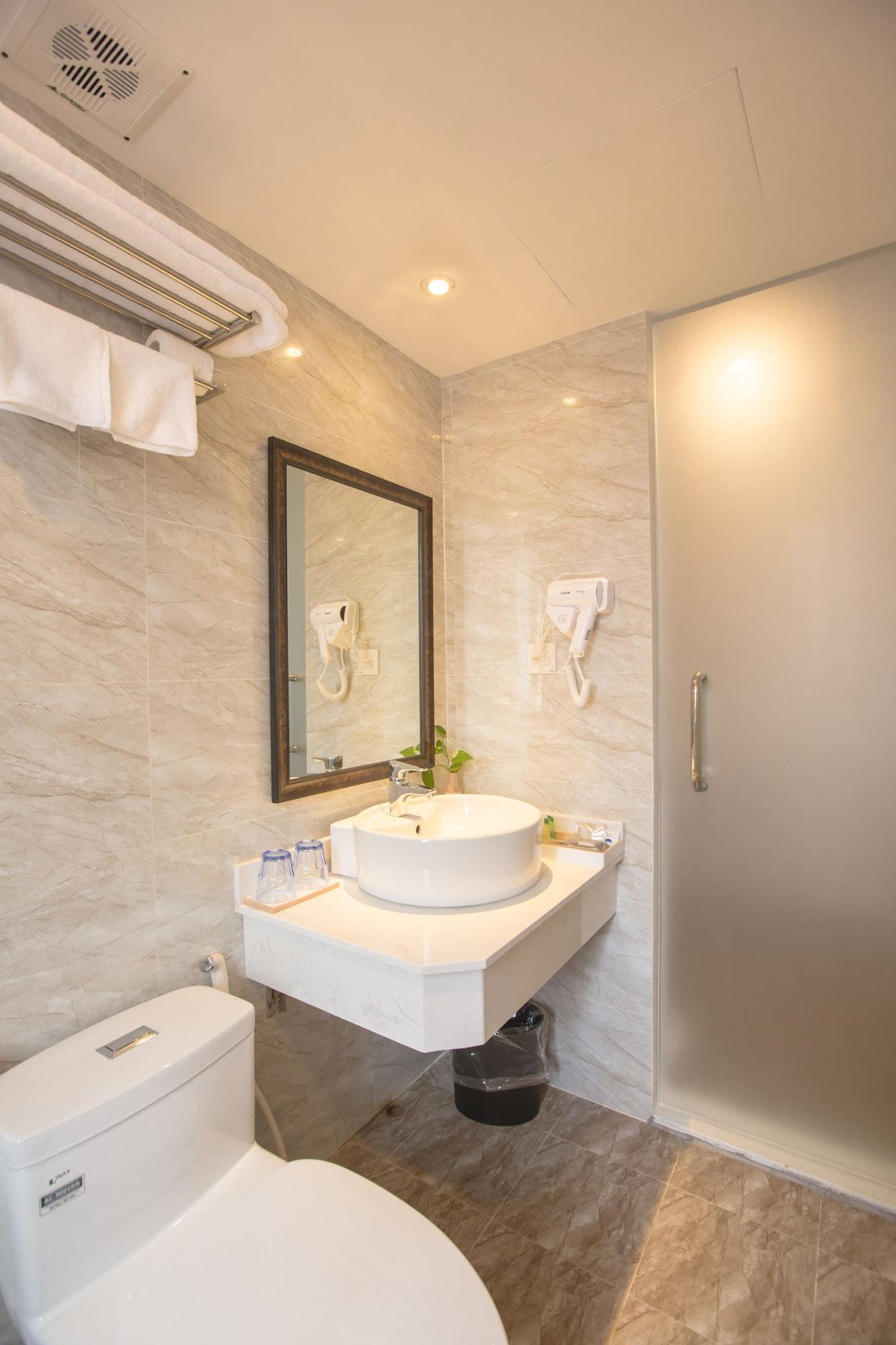Dinh Ami Hanoi Hotel Екстериор снимка