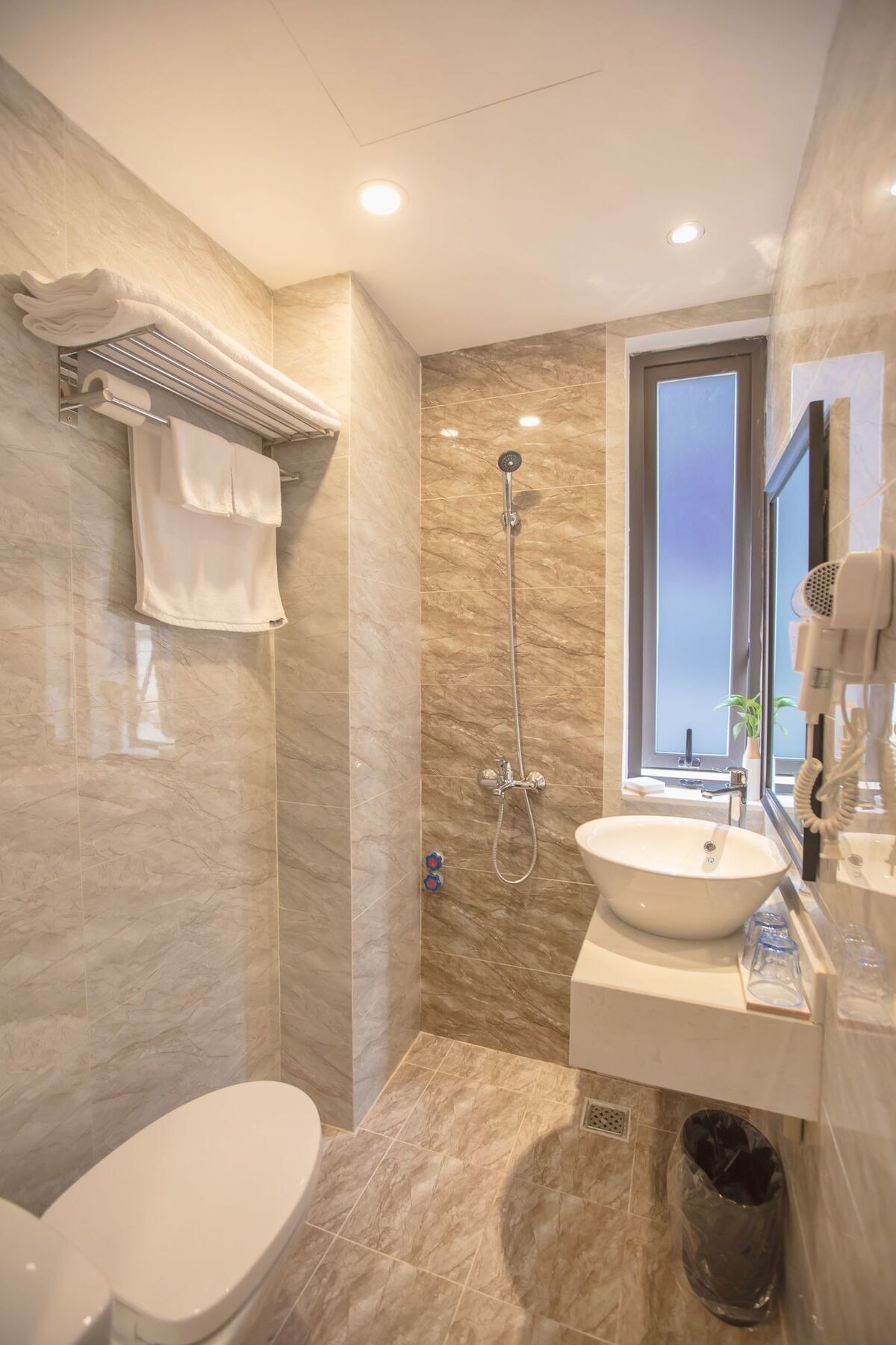 Dinh Ami Hanoi Hotel Екстериор снимка